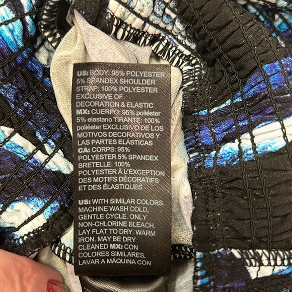 NWT WHBM Cross Front MJ Halter-Elana Leaf Black-SZ-Medium - Picture 9 of 10